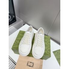 Gucci Casual Shoes